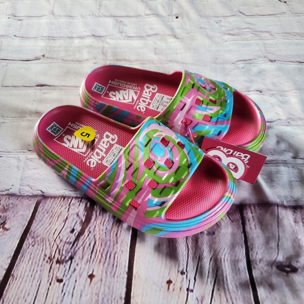Barbie x Vans Slides Size 5 Sandals Slip-on Flats Pink Multicolor NWT No Box
